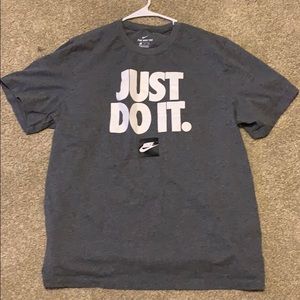 Nike tee shirt